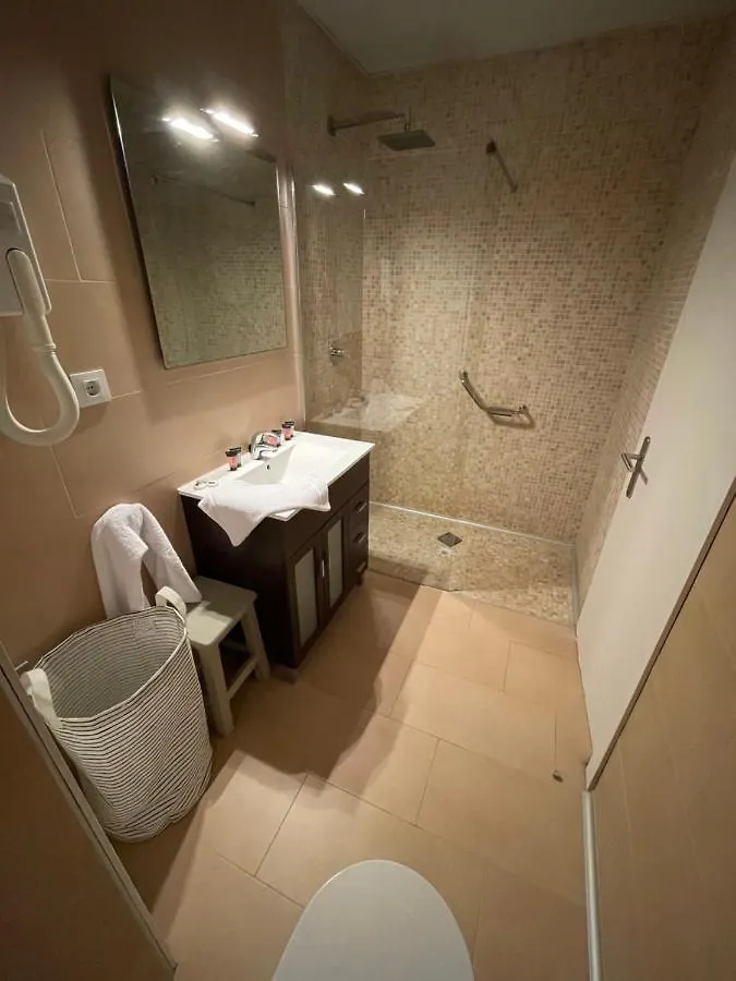 Mas Boronat Resort Salomo Hotel